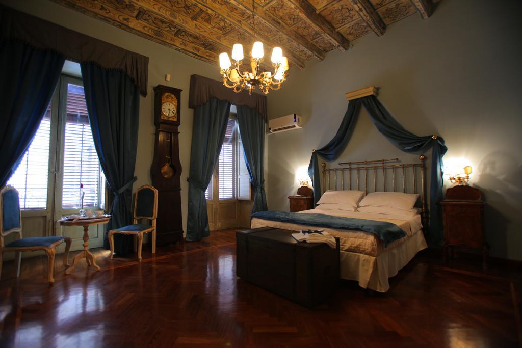 مبيت وإفطار Antica Palermo R&B الغرفة الصورة